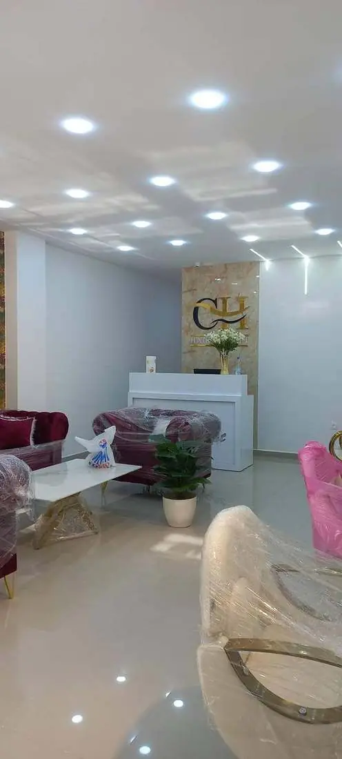Espace d’accueil du salon